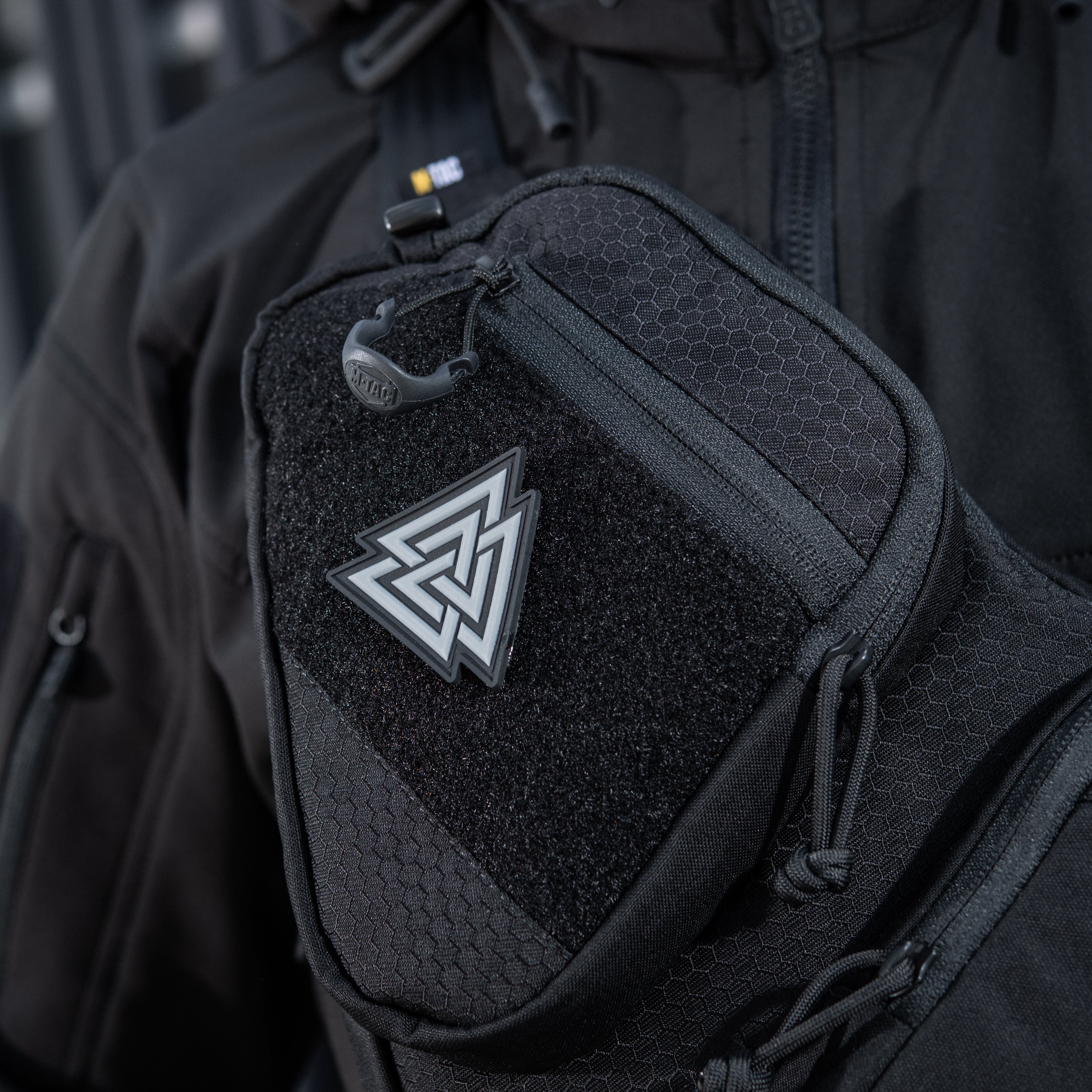 M-Tac Bat Wing Sling Bag Elite Hex