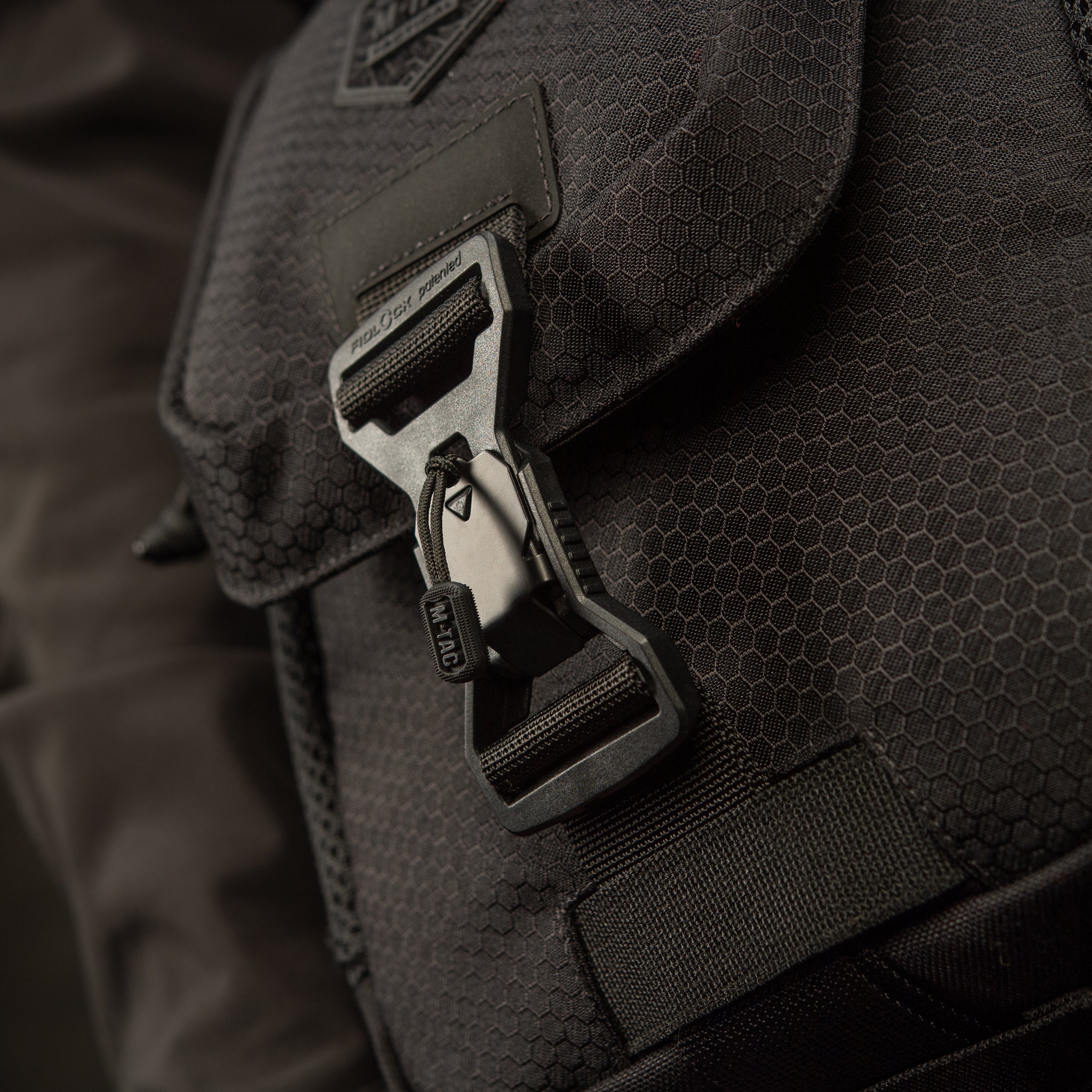 M-Tac Elite Satellite Magnet Bag GenII