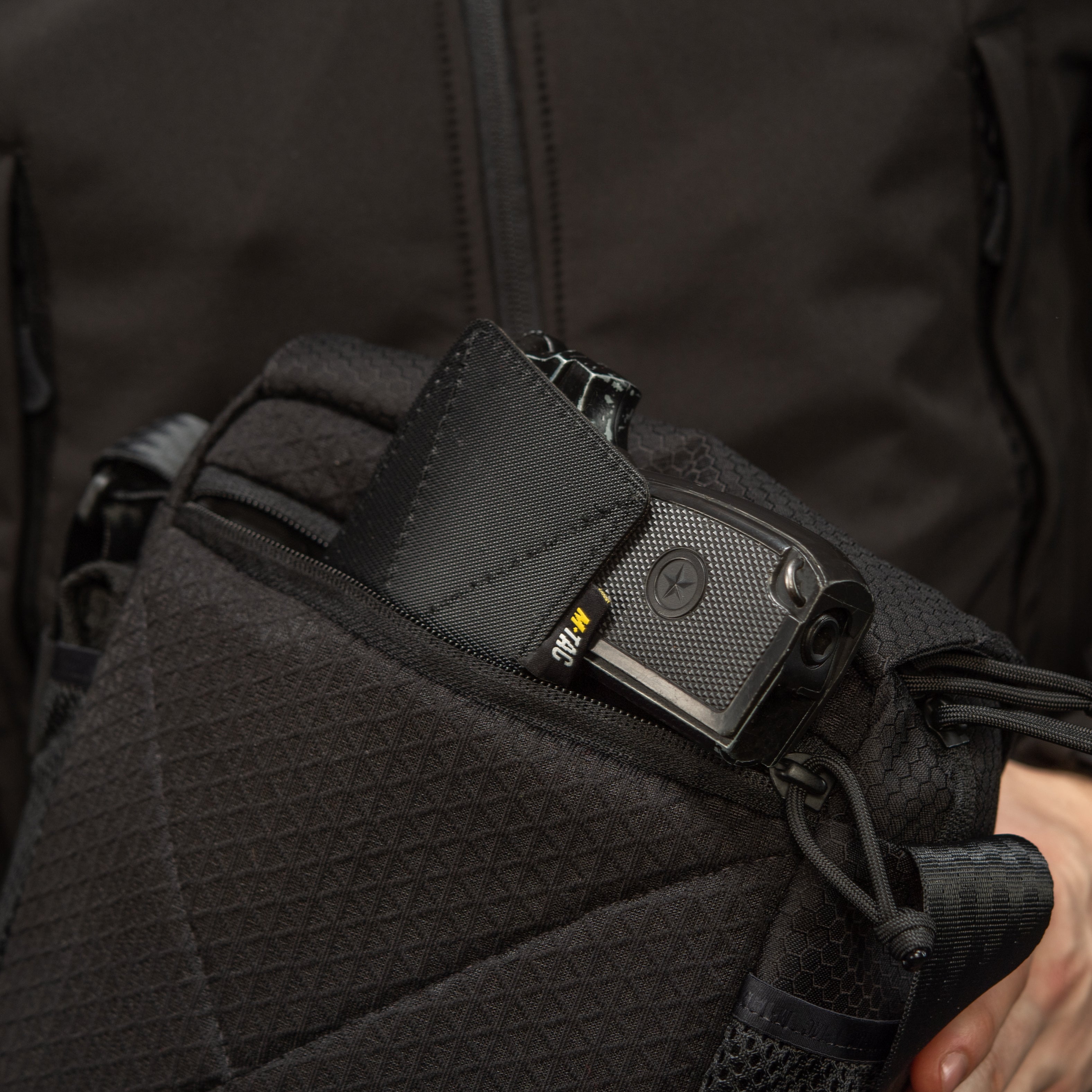 M-Tac Elite Satellite Magnet Bag GenII