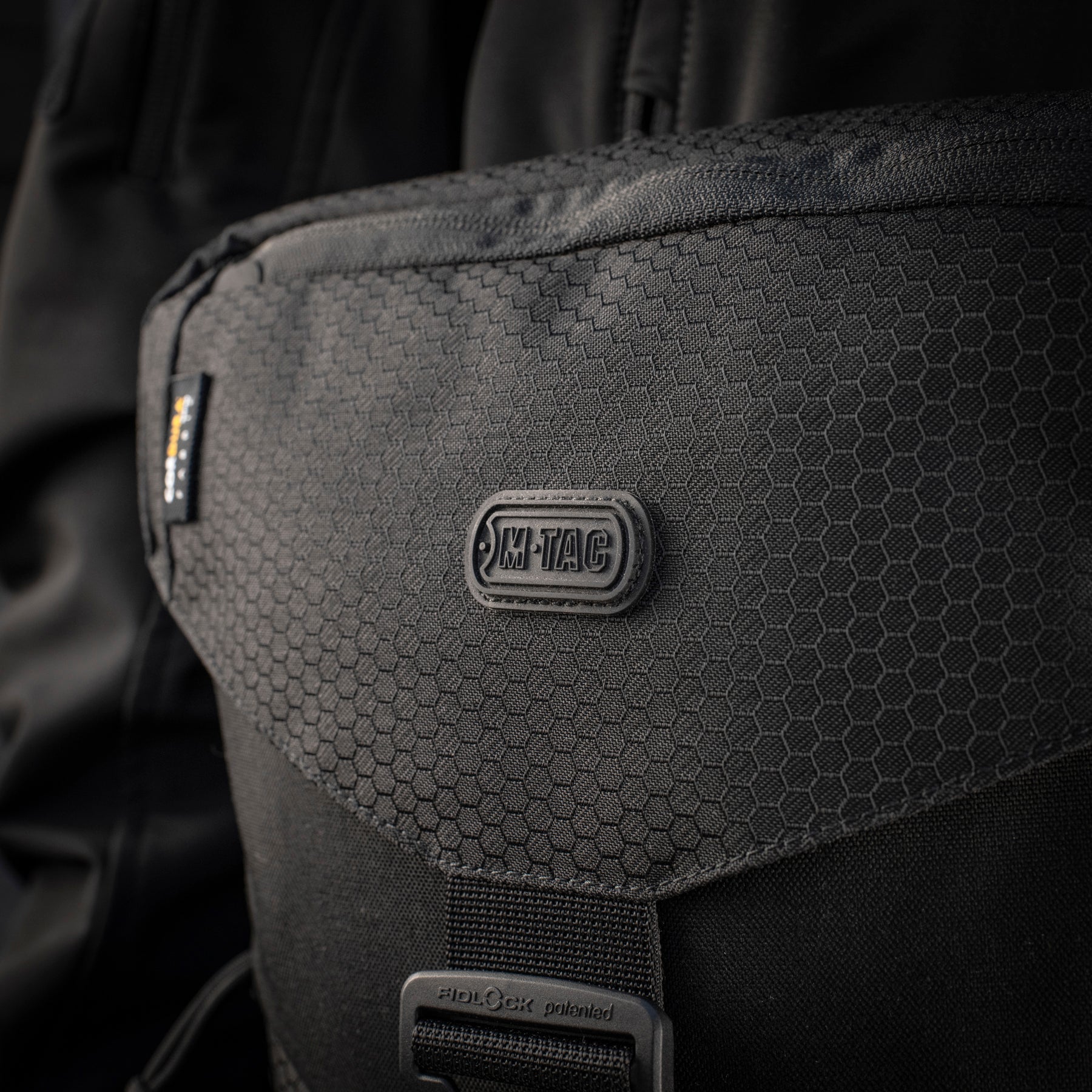 M-Tac Magnet XL Bag Elite Hex